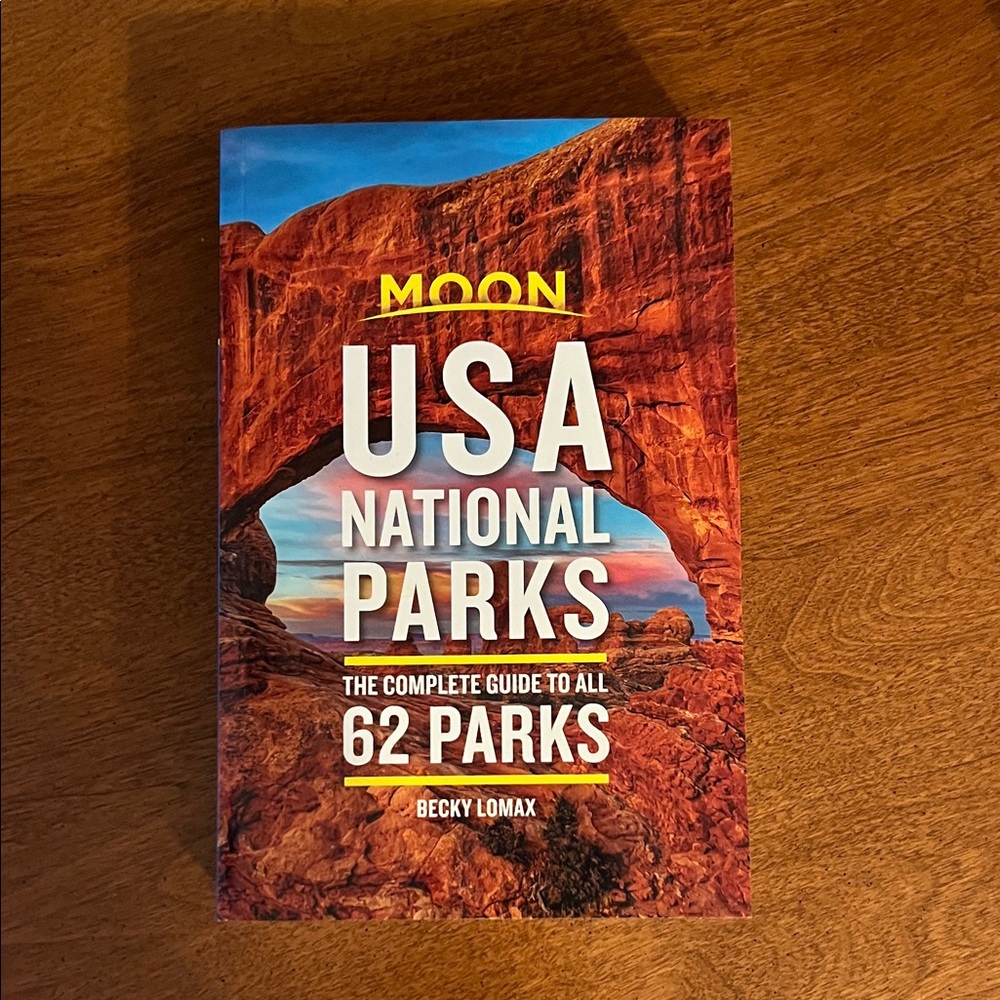 Moon USA National Parks Guidebook
